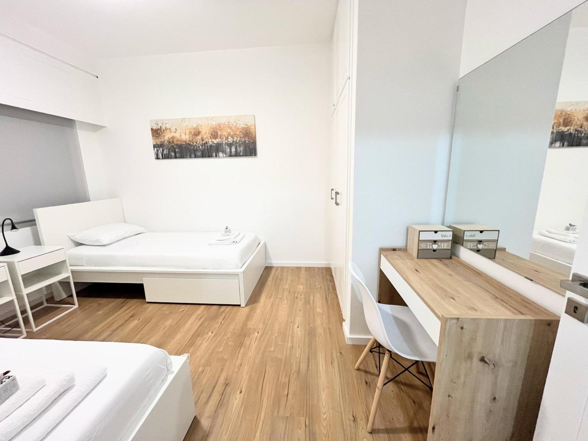 Modern Apartment Near Mckenzie Beach Larnaka Exterior foto